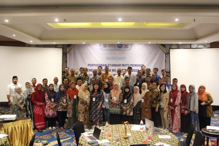Workshop Penyusunan Standar Mutu yang Mengacu pada Permendikbudristek No. 53 Tahun 2023
